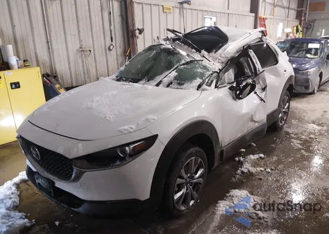 2022 Mazda Cx-30 Preferred z USA, uszkodzony, nr VIN 3MVDMBCL2NM403309